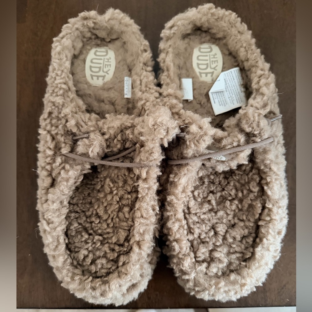 Hey Dude Wendy Slippers